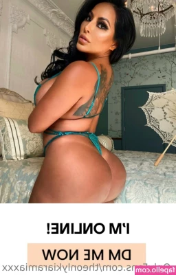 theonlykiaramiaxxx - What are we doing?