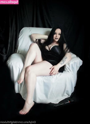 delightfulxsin - Say hi to my slippery towel
