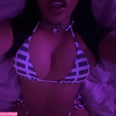 Skye Morales [ skye-morales ] - Happy birthday to me