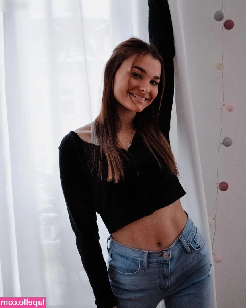 Marylu.ly [ marylu-ly ] - Que me chuparias primero    LIKE