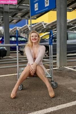 dollyfoxvip - Get on your knees and swallow my cock