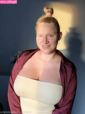 dollyfoxvip - Giving you a good view  lt 3   some back