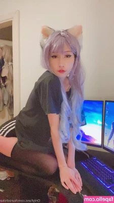 tanukiicos - What IG sees   What you see    Ps- I actually wore panties for once