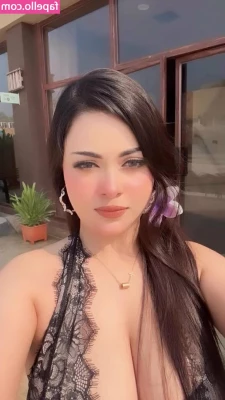 Mumtahina - Toplessness