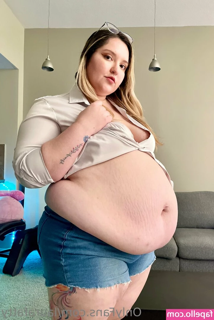 laurafatty - do u want my soles on your face? 💖