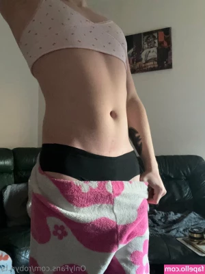 robyn.ts [ robyn-ts ] - Do you have a hard dick for me 🍆😈
