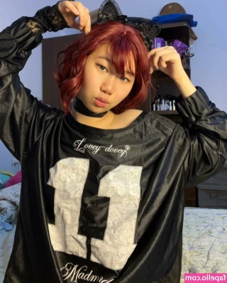 rachel.rosee [ rachel-rosee ] - I love watching your dick get big for me