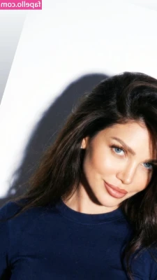 Aminova Inna [ aminova-inna ] - Went shopping today and made sure, when I stopped for a coffee, I