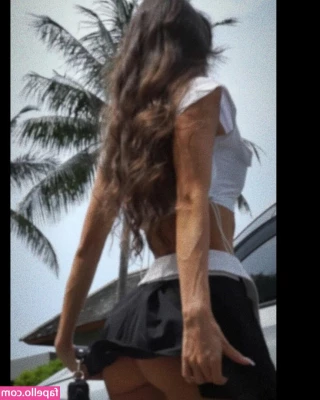Aminova Inna [ aminova-inna ] - Guys I will be shaving this pussy soon  Just a heads up   also feel