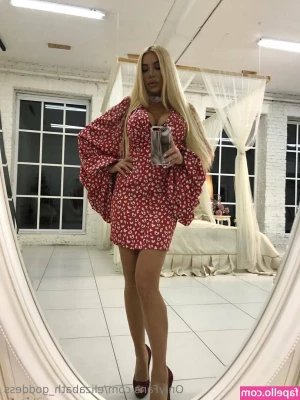 elizabath_goddess [ elizabath-goddess ] - How long could you last if I was fucking your Dick like this