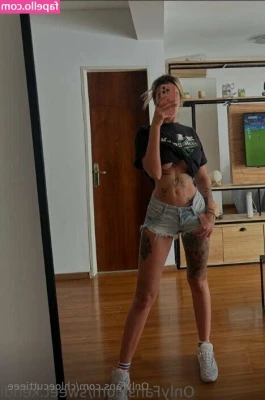 chloecuttieee - Hey wyn3 lov3rs
