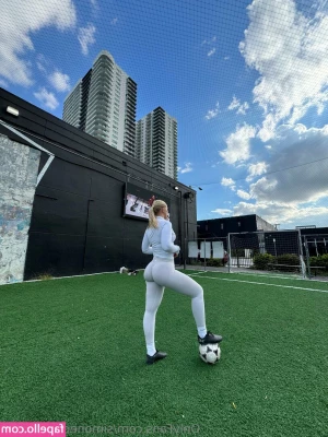simonechristensen - Bent over for you baby 🍑