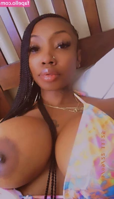 Mizzbutterfly3 - In this picture you can see how big my boobs are  baby  I hope you