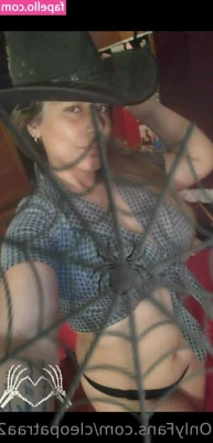 cleopatraa25 - I love cumming to my own videos of me sucking and fucking his fat part 1