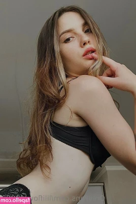 liliflower2002 - I may be on antidepressants but I ll still suck the soul out of a dick