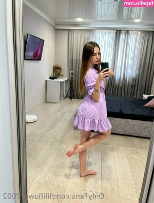 liliflower2002 - Have you seen the new G/G 🧨 She spanked me with a paddle and