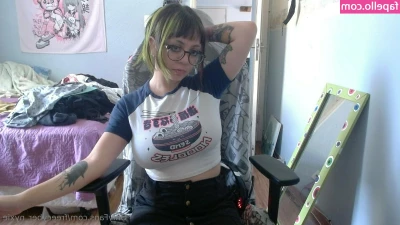 freecyber_nyxie [ freecyber-nyxie ] - This is the most pubes I ve ever had and they are leaving tomorrow 