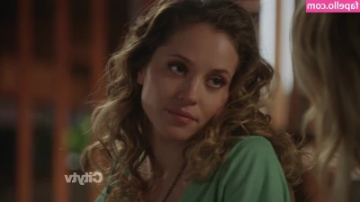 Margarita Levieva [ margarita-levieva ] - Look directly down at the squat.