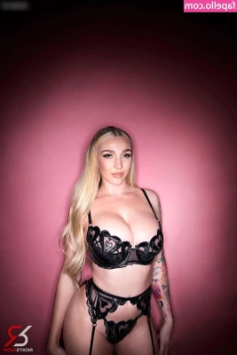 Kendra Sunderland [ kendra-sunderland ] - Have a nice day 🥰😍