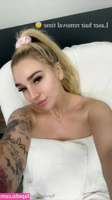 Kendra Sunderland [ kendra-sunderland ] - Do you like when I cook for you in lingerie? Or can I be your snack