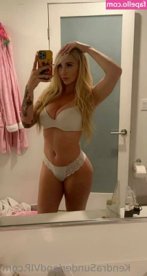 Kendra Sunderland [ kendra-sunderland ] - Can i send you nudes like this
