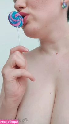 sokeritahra_free [ sokeritahra-free ] - Un bel pompinaro ogni tanto ci sta