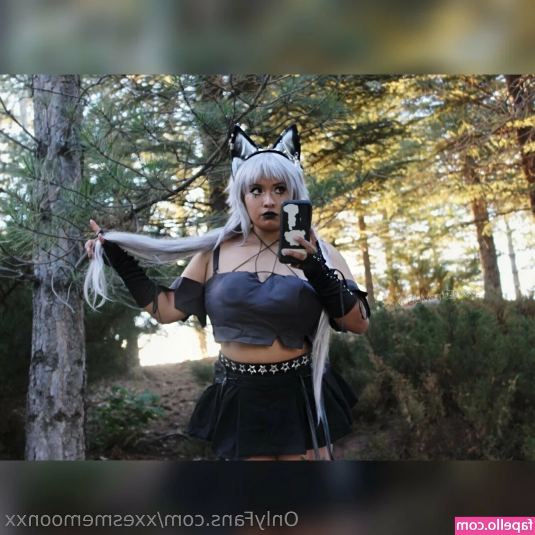 xxesmemoonxx - im in the mood to rip my panties off   message me and tell me what