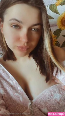 alena.love [ alena-love ] - an unedited facial from my streams ticket show. He waited to cum on