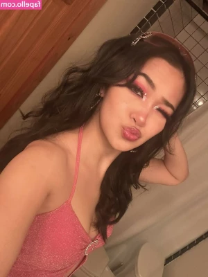 Natalie Tran [ natalie-tran ] - A lot of you who follow me on Instagram and see me at the stand know