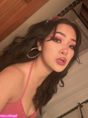 Natalie Tran [ natalie-tran ] - Holes open and ready for your Dick💋♥️