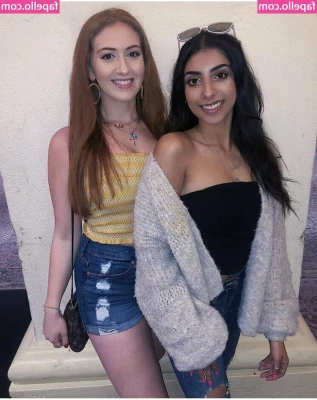 Iman Moosa [ iman-moosa-1 ] - Live on my other site right now   Cum say hey xoxo