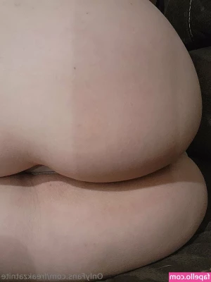 freakzatnite - If I went live would you come watch