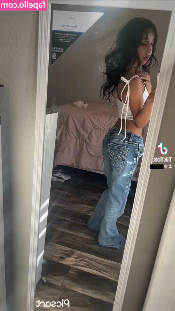 tykowh - Light my ass up daddy