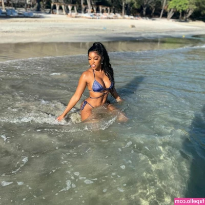 Porsha Williams [ porsha-williams ] - I’m so random lol 🤷🏽‍♀️😂😍💋