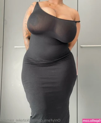 Milkshake_Samme [ milkshake-samme ] - Good morning! Getting ready for work, going to take pictures when I