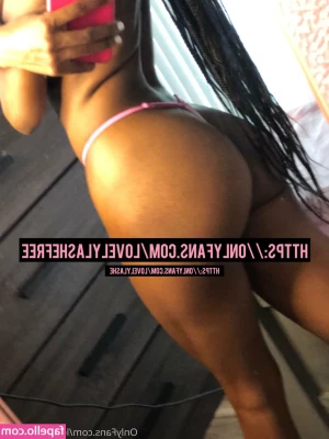 lovelylashefree - Legs and dick