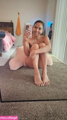 Jada Kai [ jada-kai ] - Who likes a man with chest hair