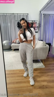 Jada Kai [ jada-kai ] - Cover my feet with your cum