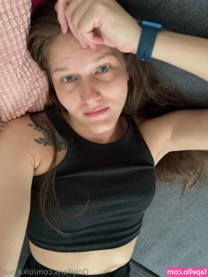 olka_sun [ olka-sun ] - Oi querido  Já te falei que eu amo ter meus pezinhos beijados 