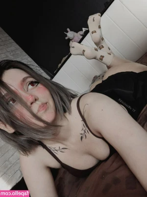 kisslickk_ [ kisslickk ] - Some one tip me I’ve been naughty! 😈 at work and decided to take