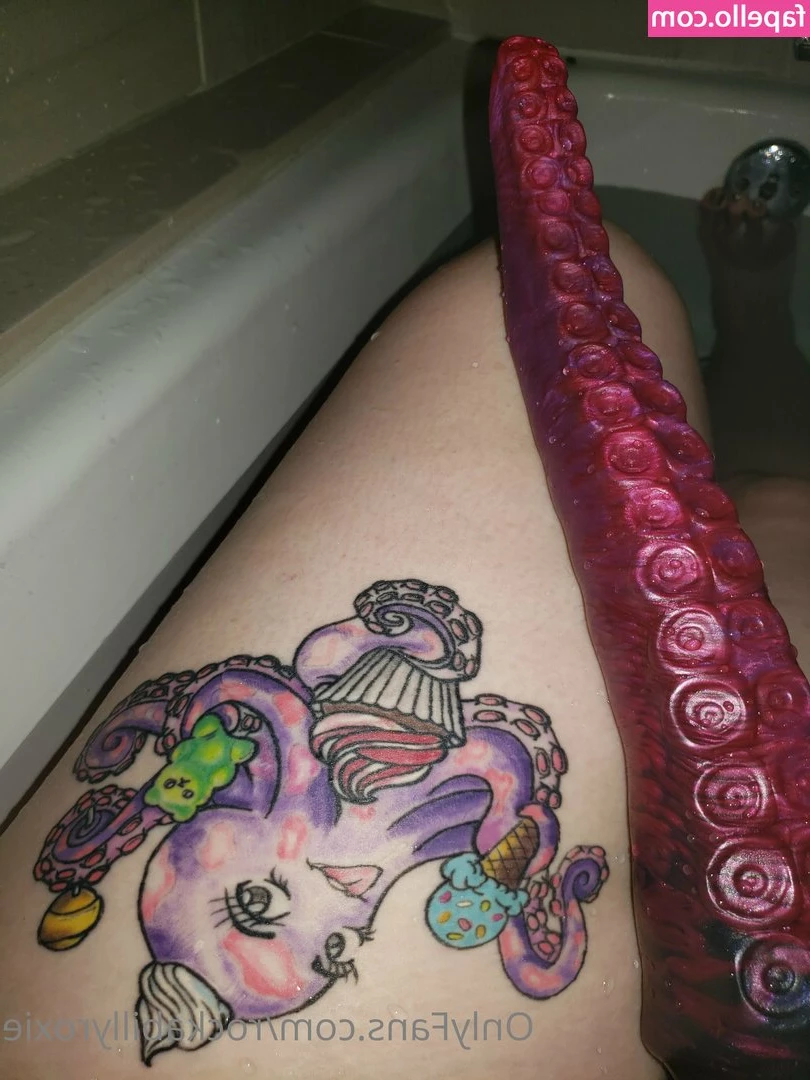 rockabillyroxie - Come and eat me up 🤩 Stretched out stretched Set just send over