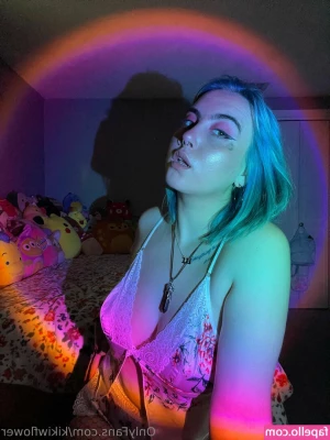 kikiwflower - closeup