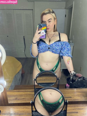 kikiwflower - Today all I need is a cuddle buddy
