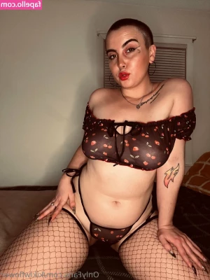 kikiwflower - in love with this set