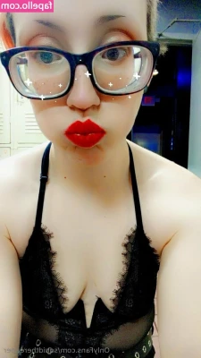 squitteninks - Readdy for a Roleplay Videocall??
