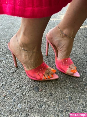 Missheels07 - Just wanted to show off this morning! 😘 part 1