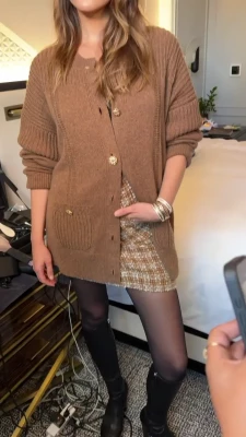 Elizabeth Olsen [ elizabeth-olsen ] - mesage me what else you want to see