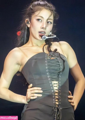 Jihyo - May I sit here 😏