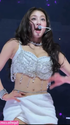 Jihyo - Happy TT!! xo