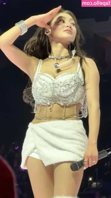 Jihyo - Feet & But 🍑😝